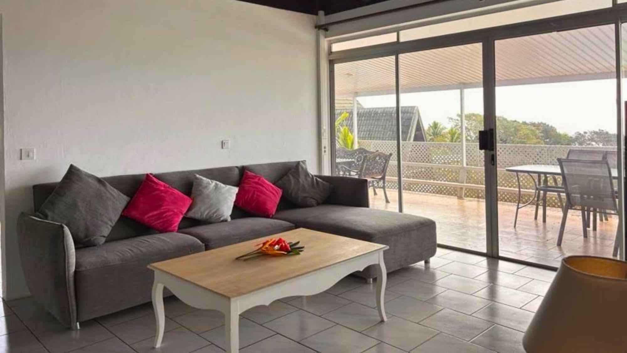 Tahiti - Fare Temahana Papeete  Extérieur photo