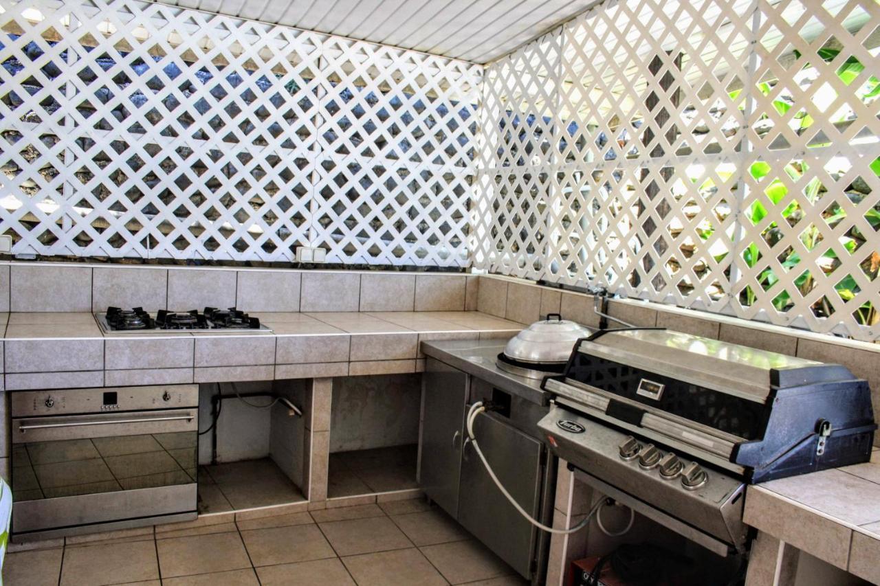 Tahiti - Fare Temahana Papeete  Extérieur photo