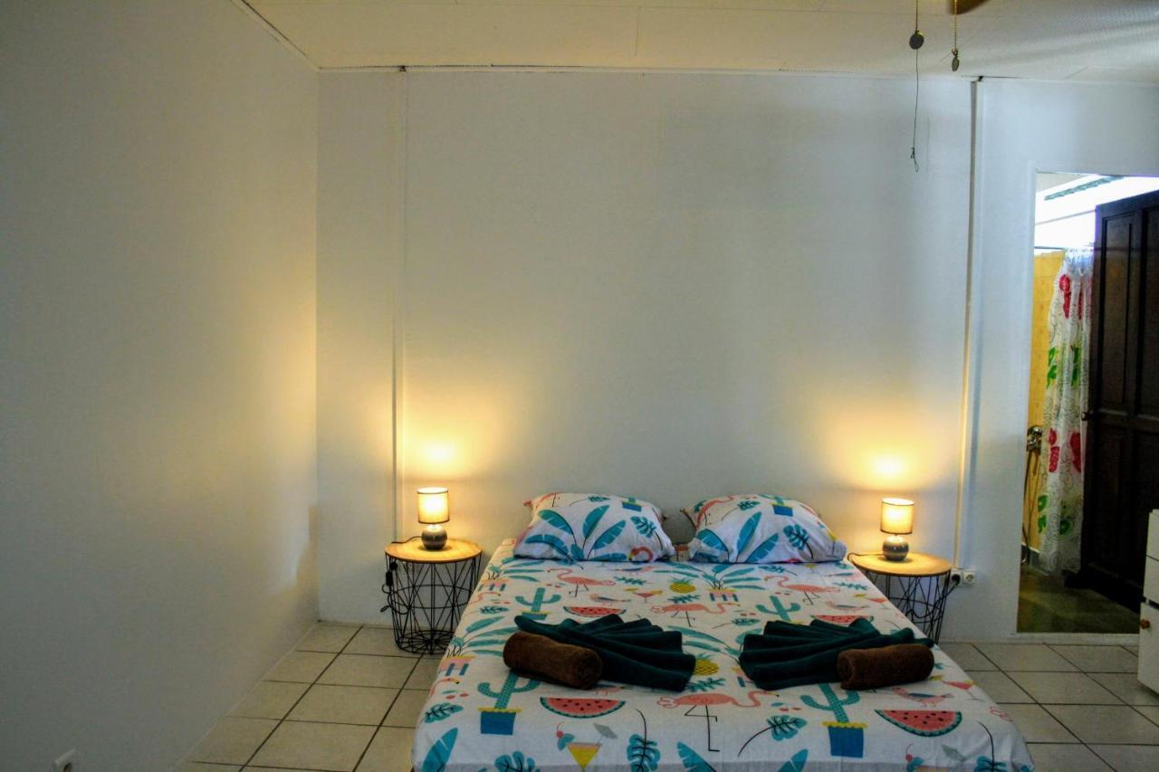 Tahiti - Fare Temahana Papeete  Extérieur photo